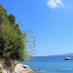Bella Vista
