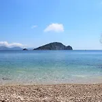 Bella Vista 아파트 *